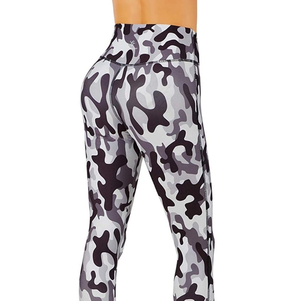 Camouflage Yoga leggings  V shaped back - Picture 2 of 6